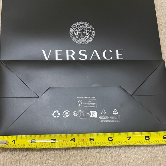 NEW! Versace black gift bag - 2 sizes - Picture 6 of 11